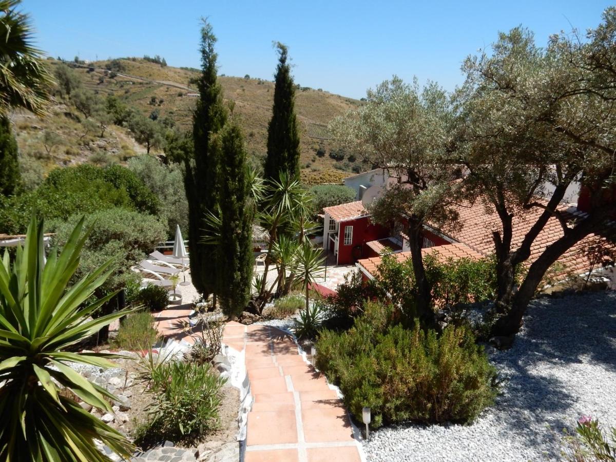 Bed And Breakfast Lagabella Sedella Exterior foto
