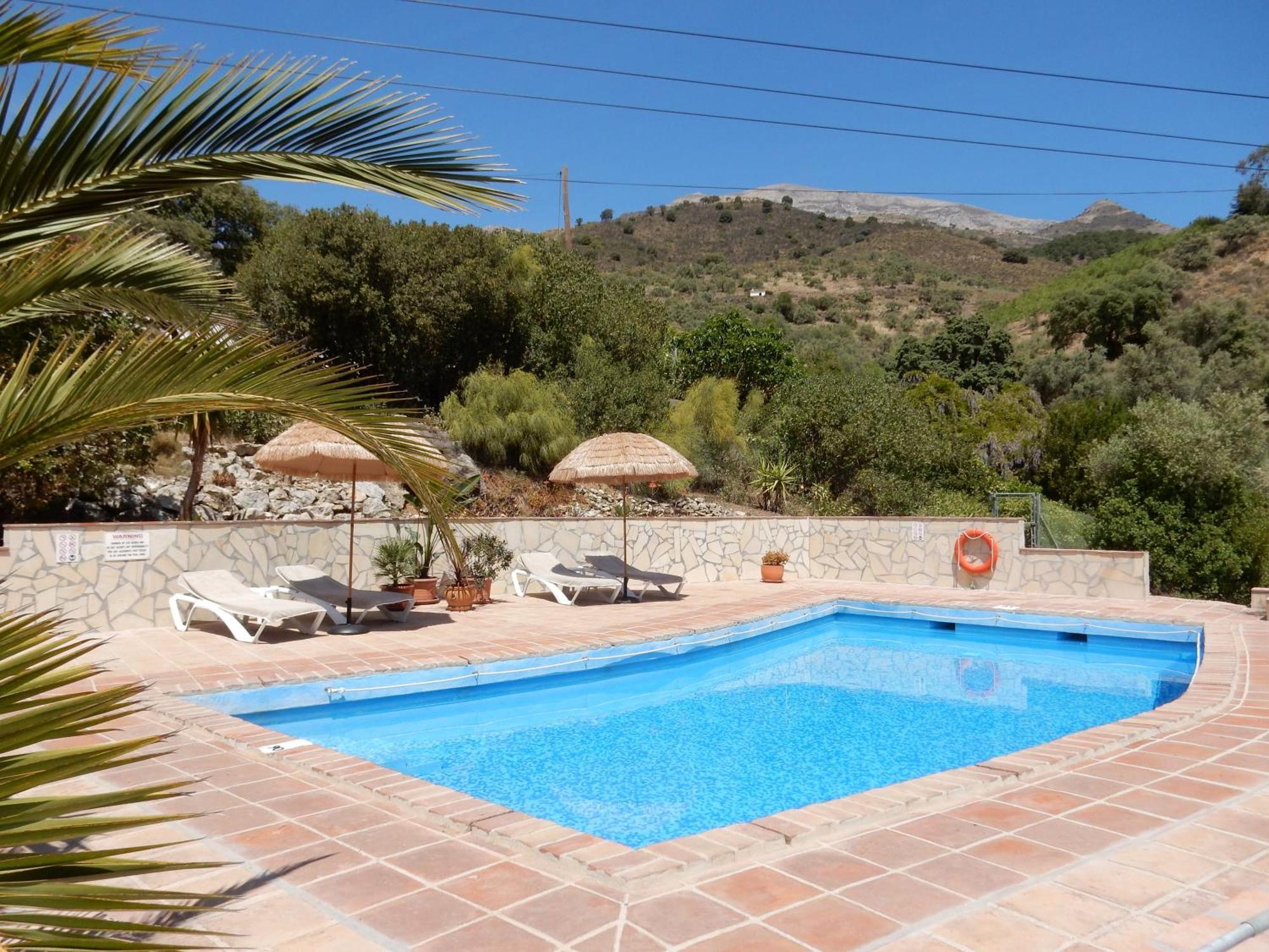 Bed And Breakfast Lagabella Sedella Exterior foto